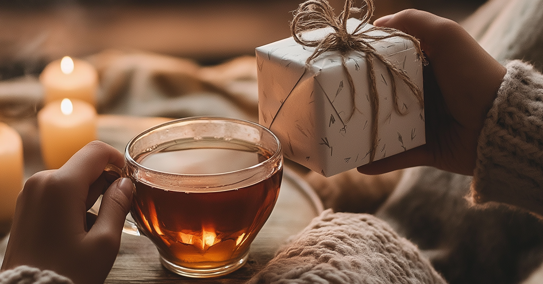 Luxe theepakket cadeau met losse thee in stijlvol blik