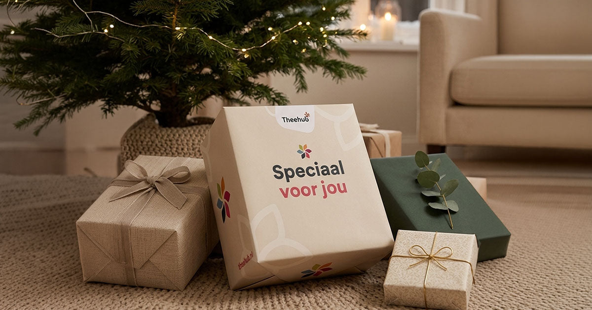 Thee als kerstcadeau onder de boom